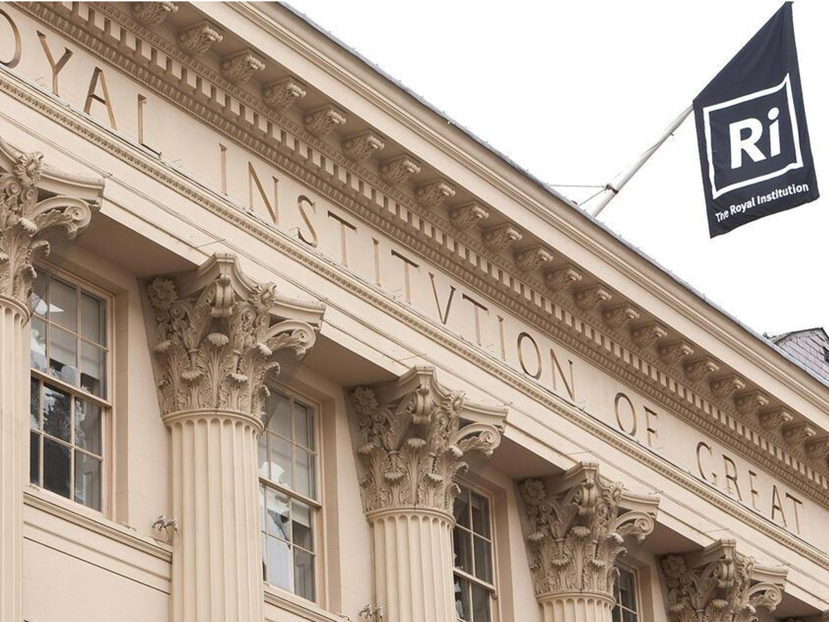 Head of Facilities Recruitment for Grade 1 Listed Building with The Royal Institution Case Study